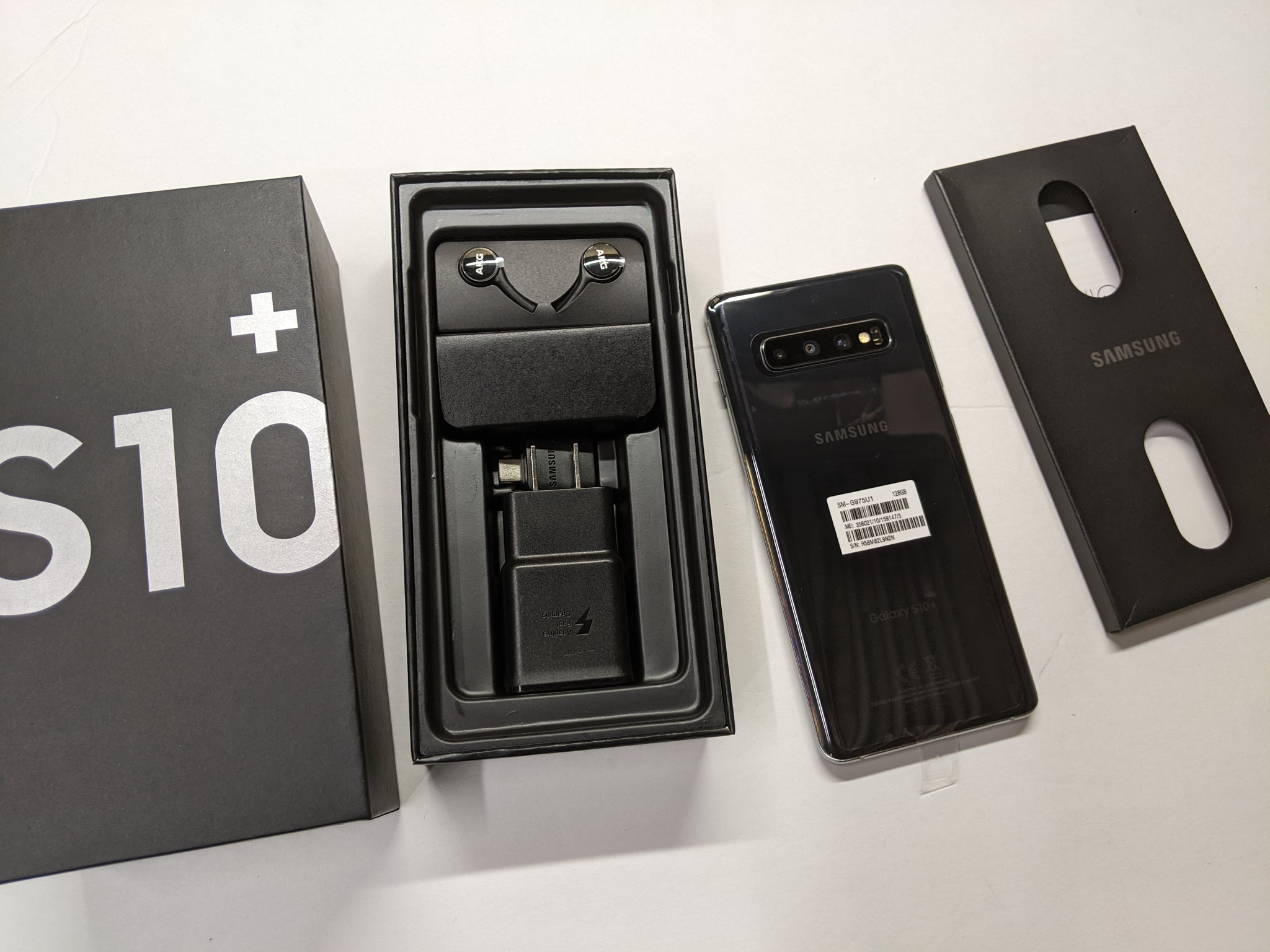 Samsung Galaxy S10+ 128 GB popular in Black Verizon