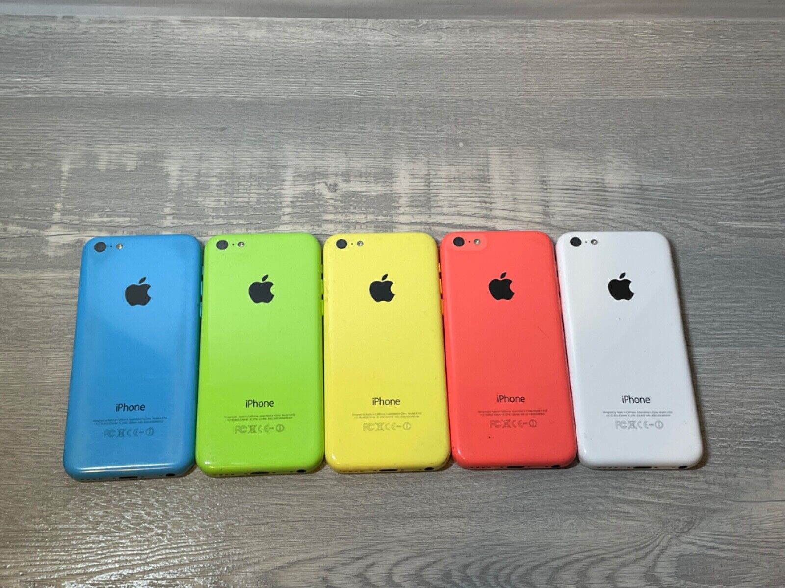 Apple Iphone 5C (8GB, 16GB, 32GB)